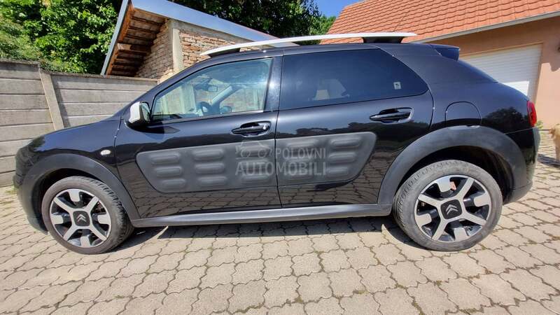Citroen C4 Cactus 1.2 PureTech 110
