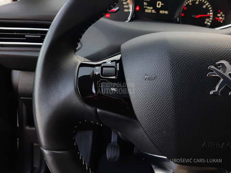 Peugeot 308 1.6 HDI  CH