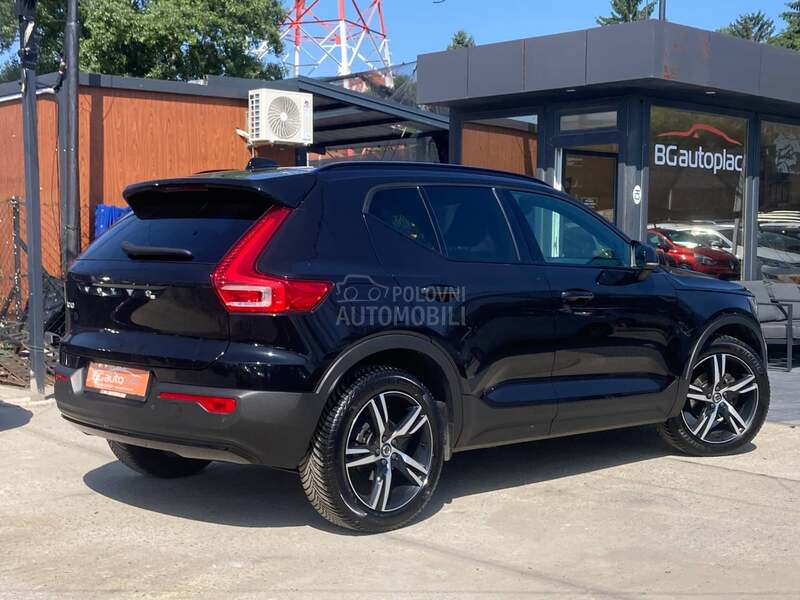 Volvo XC40 2.0 D4 R Desing