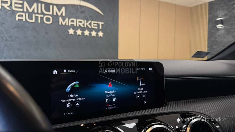 Mercedes Benz A 180 //1.5/VIRT/NOV