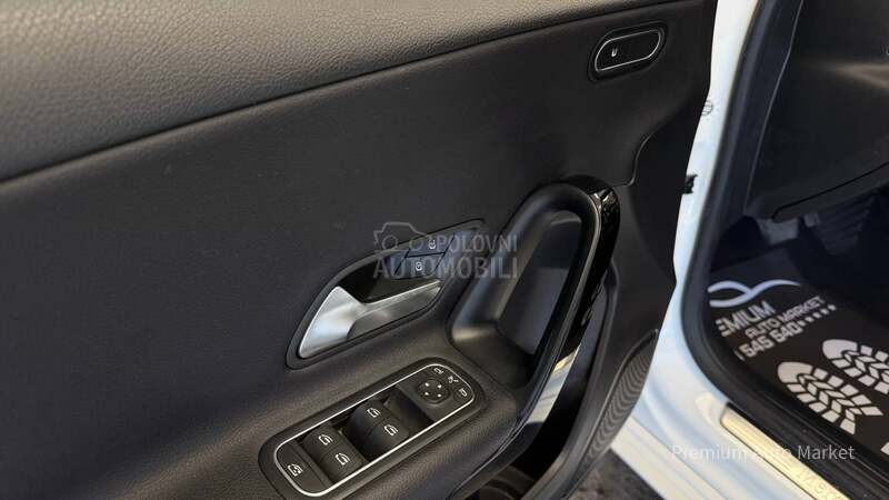 Mercedes Benz A 180 //1.5/VIRT/NOV