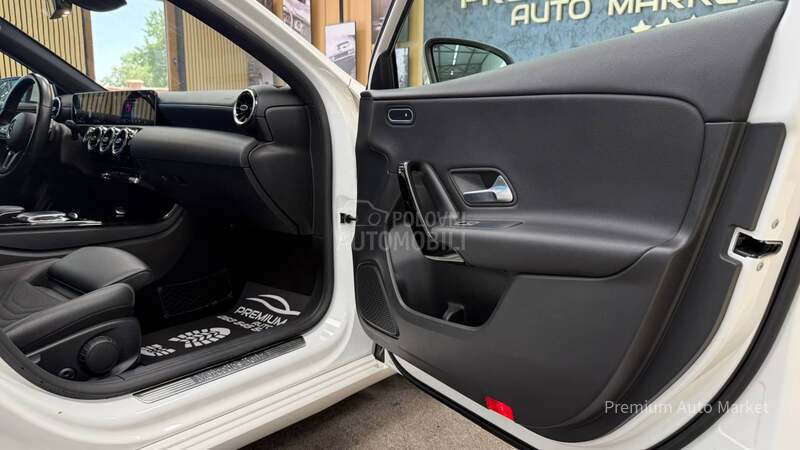 Mercedes Benz A 180 //1.5/VIRT/NOV