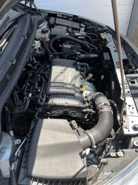Opel Astra J 1.4