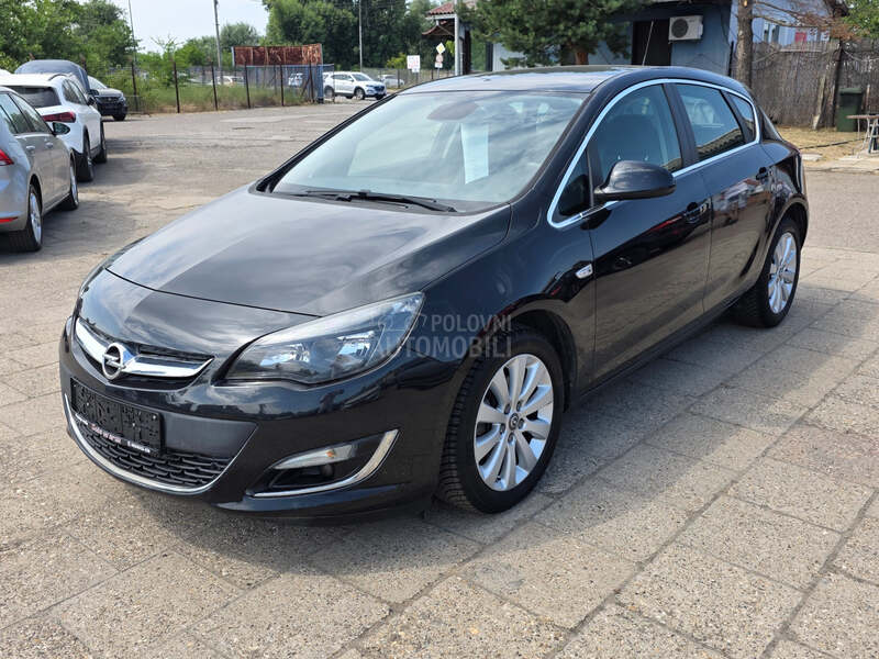 Opel Astra J 1.6 CDTI LED
