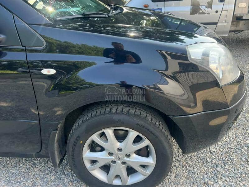 Krilo desno crno NV676