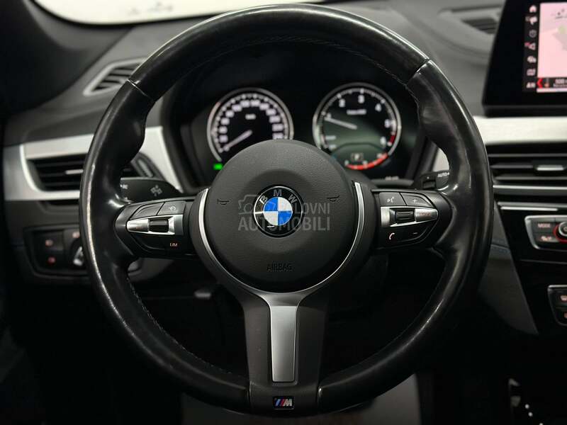 BMW X1 2.0 d M SPORT PAN