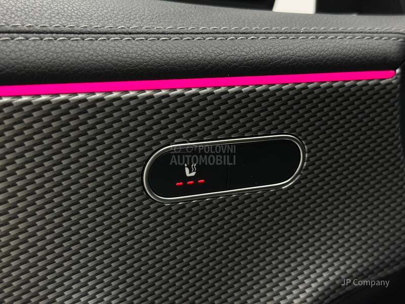 Mercedes Benz CLA 180 AMB AUT