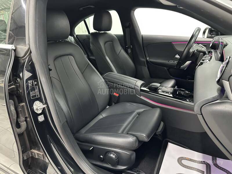 Mercedes Benz CLA 180 AMB AUT