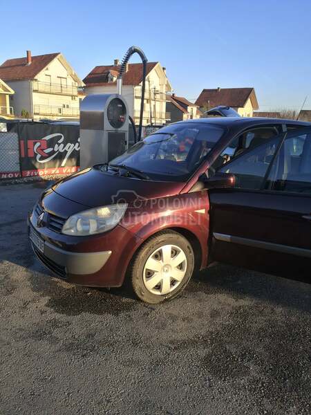 Renault Scenic 2.0 16v