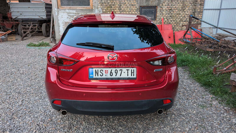 Mazda 3 SP G165 Revolution