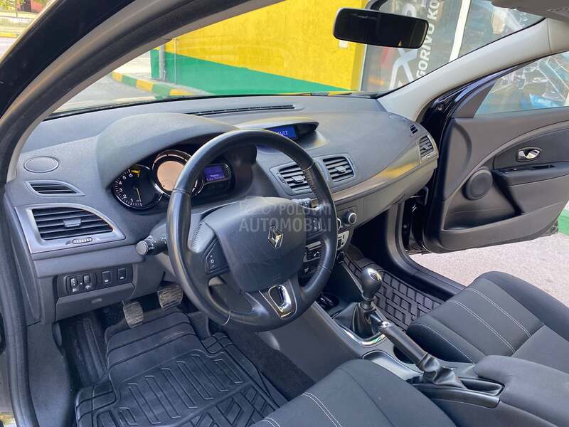 Renault Megane 1,2-SWIS.SALON