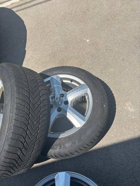 Esa Tecar 225/55 R17 Zimska