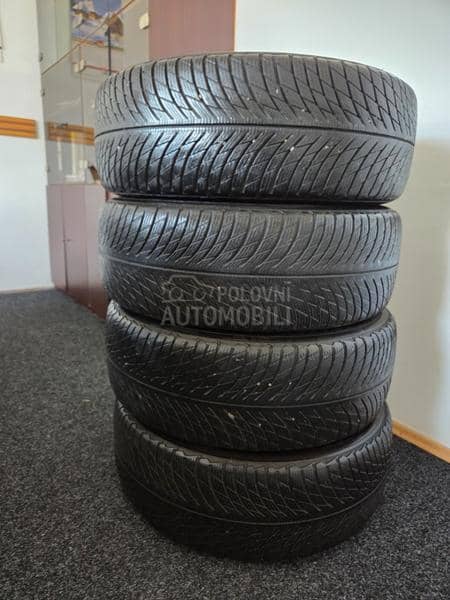 Michelin 235/55 R18 Zimska