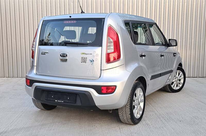 Kia Soul 1.6b /120 000 k m/