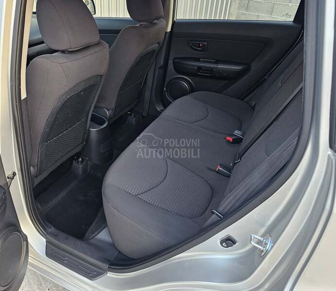 Kia Soul 1.6b /120 000 k m/