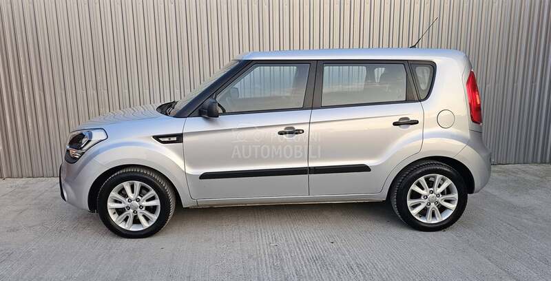 Kia Soul 1.6b /120 000 k m/