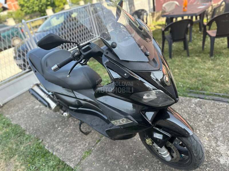 Gilera nexus 500i