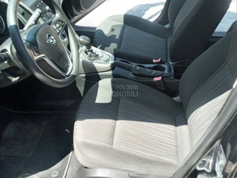 Opel Astra J 1.7