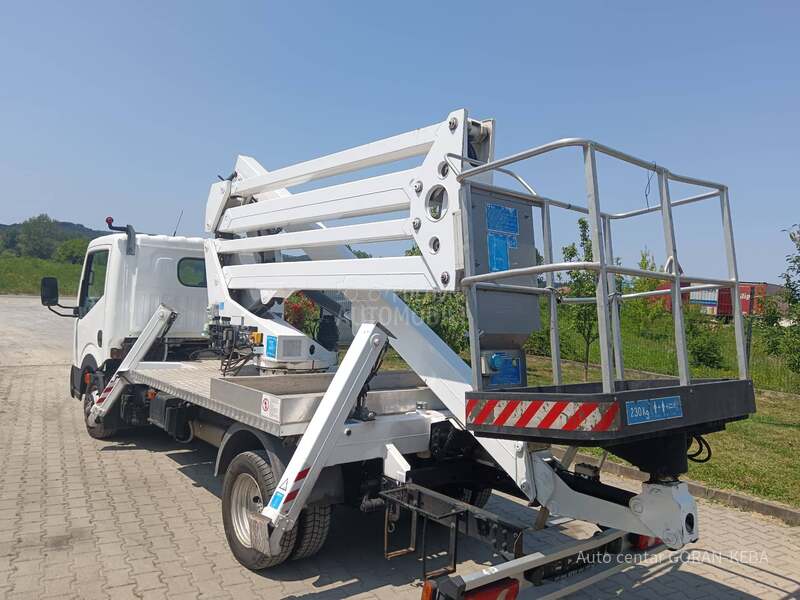 Nissan CABSTAR