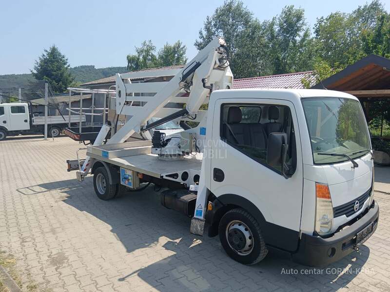 Nissan CABSTAR