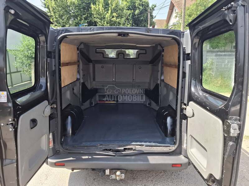 Renault Trafic dci 100 dugi N1 6.sed