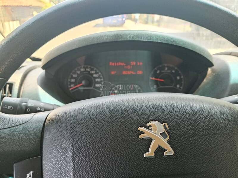 Peugeot Boxer putar