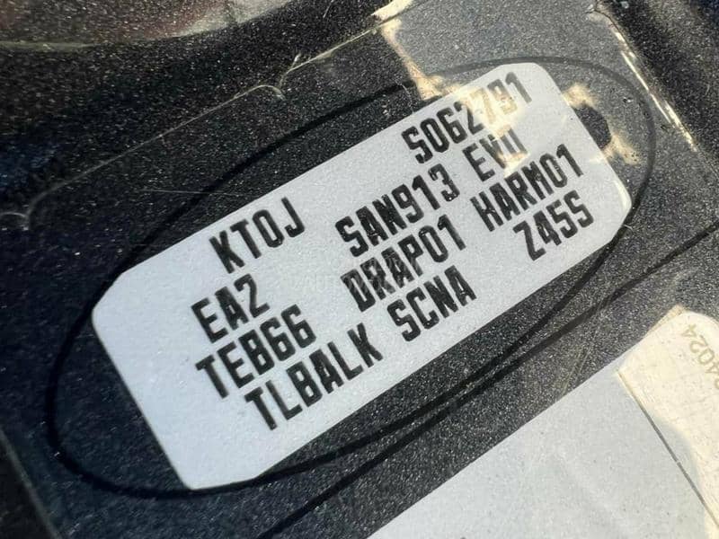 Branik prednji sivi TEB66