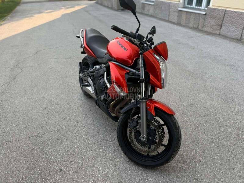 Kawasaki er6n