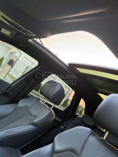 Audi Q5 plug-in