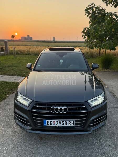 Audi Q5 plug-in