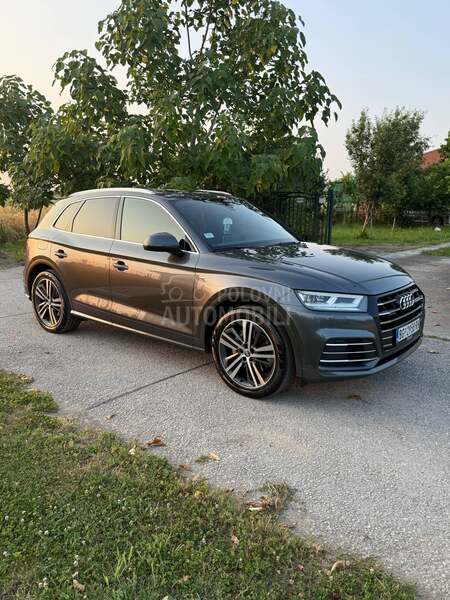 Audi Q5 plug-in