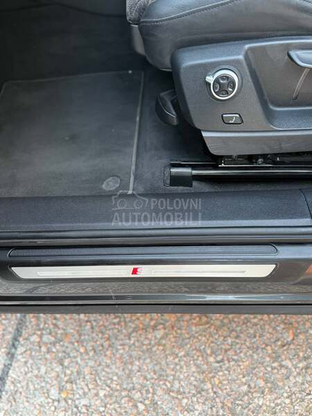 Audi Q5 plug-in