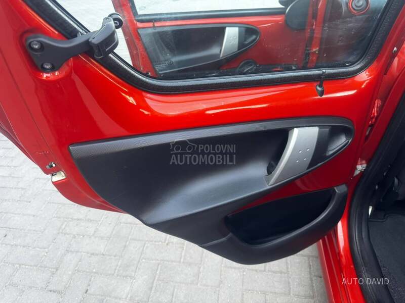 Toyota Aygo 1.0B REZERVISANA