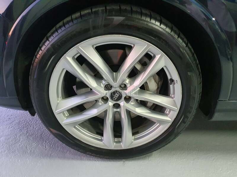 Audi Q7 E Tron S-Line