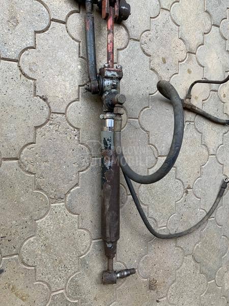 Hidraulicni cilndar za Zetora