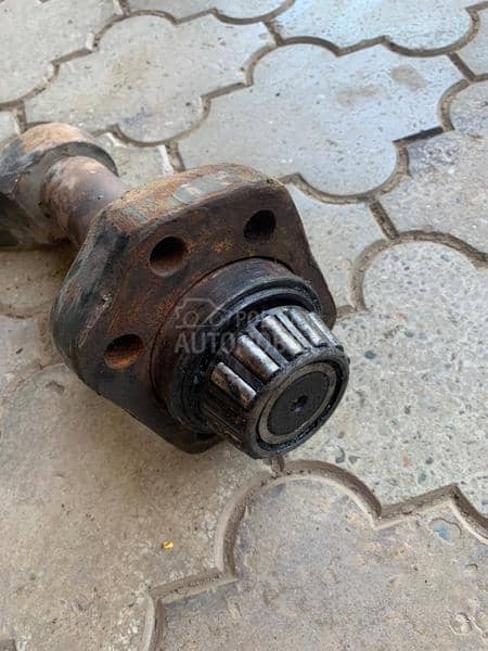 Hidraulicni cilndar za Zetora