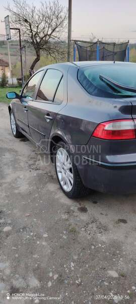 Renault Laguna 
