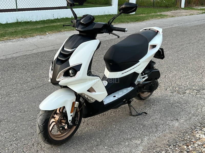 Peugeot Speed fight 4