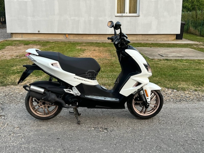 Peugeot Speed fight 4