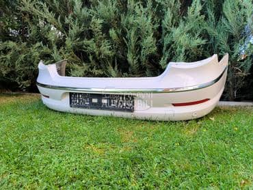 Zadnji beli branik za Volkswagen Passat CC od 2008. do 2012. god.