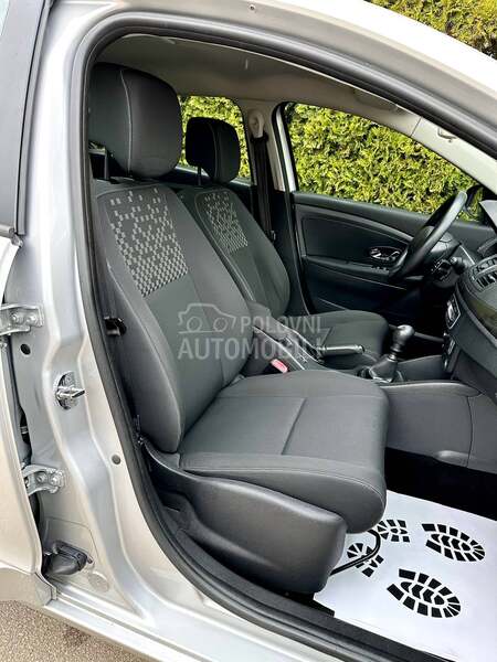 Renault Megane DYNAMIQUE CH