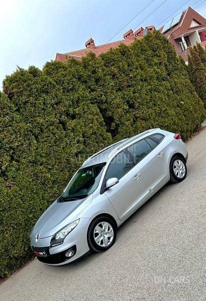 Renault Megane DYNAMIQUE CH