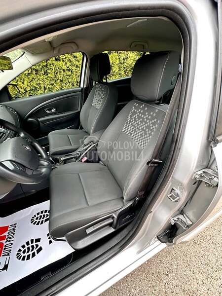 Renault Megane DYNAMIQUE CH