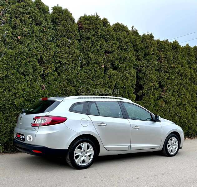 Renault Megane DYNAMIQUE CH