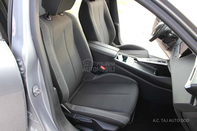 Peugeot 308 1.5 EAT8 ACTIVE