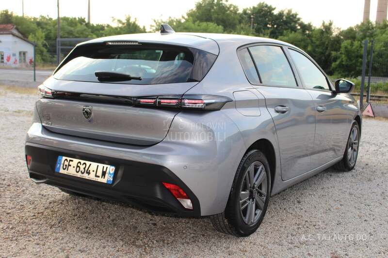 Peugeot 308 1.5 EAT8 ACTIVE