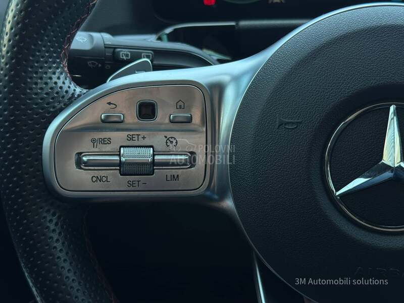 Mercedes Benz GLA 200 D/AMG/PANO/MULTIBEAM