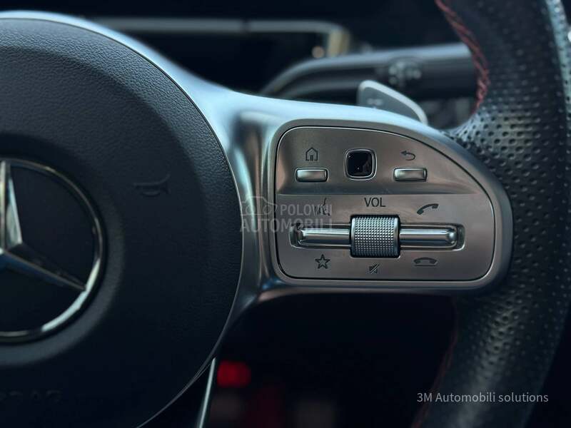 Mercedes Benz GLA 200 D/AMG/PANO/MULTIBEAM