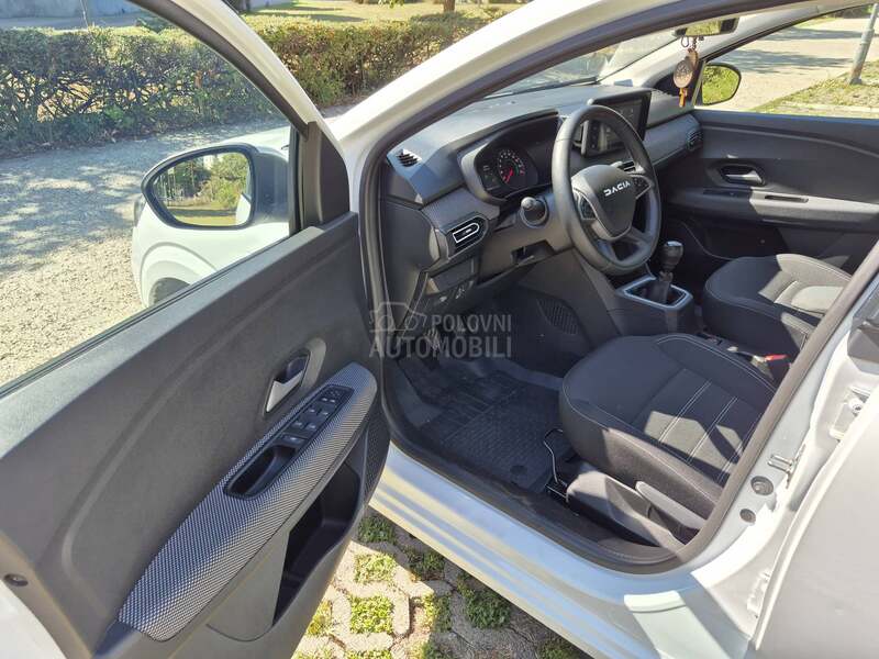 Dacia Logan 