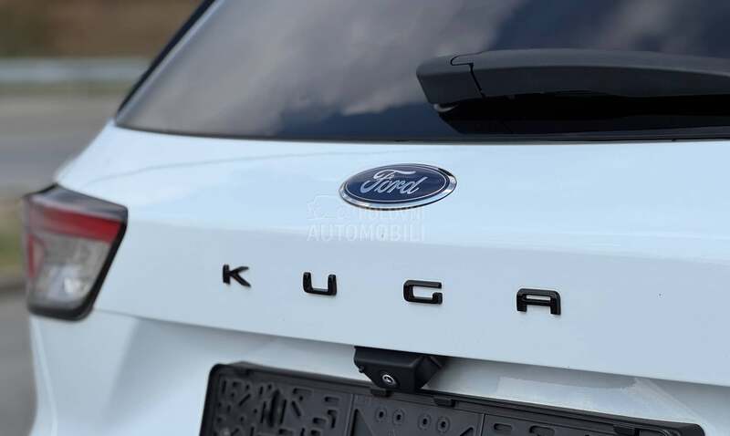 Ford Kuga ST line/Black/Virt